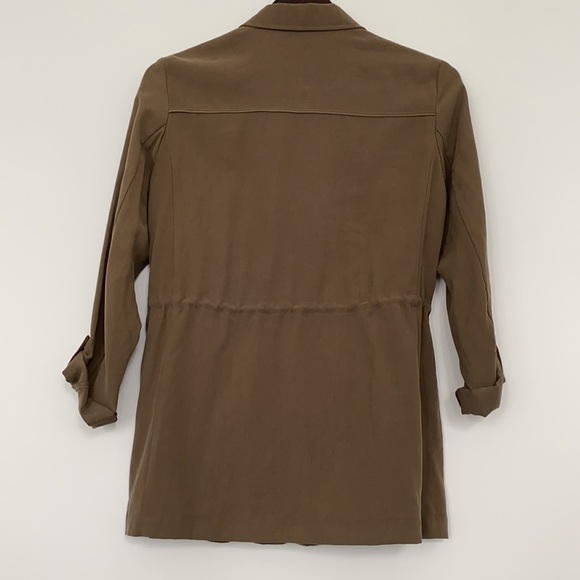Zara Khaki Olive Green Lightweight Jacket with Adjustable Sleeves and Waist - Picture 7 of 12
